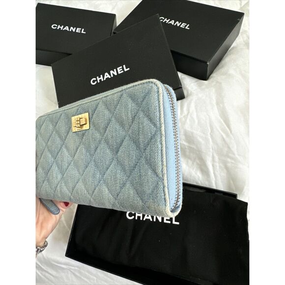 CHANEL Denim Quilted Zip Around Wallet W/Box & Dust Bag - Picture 2 of 16